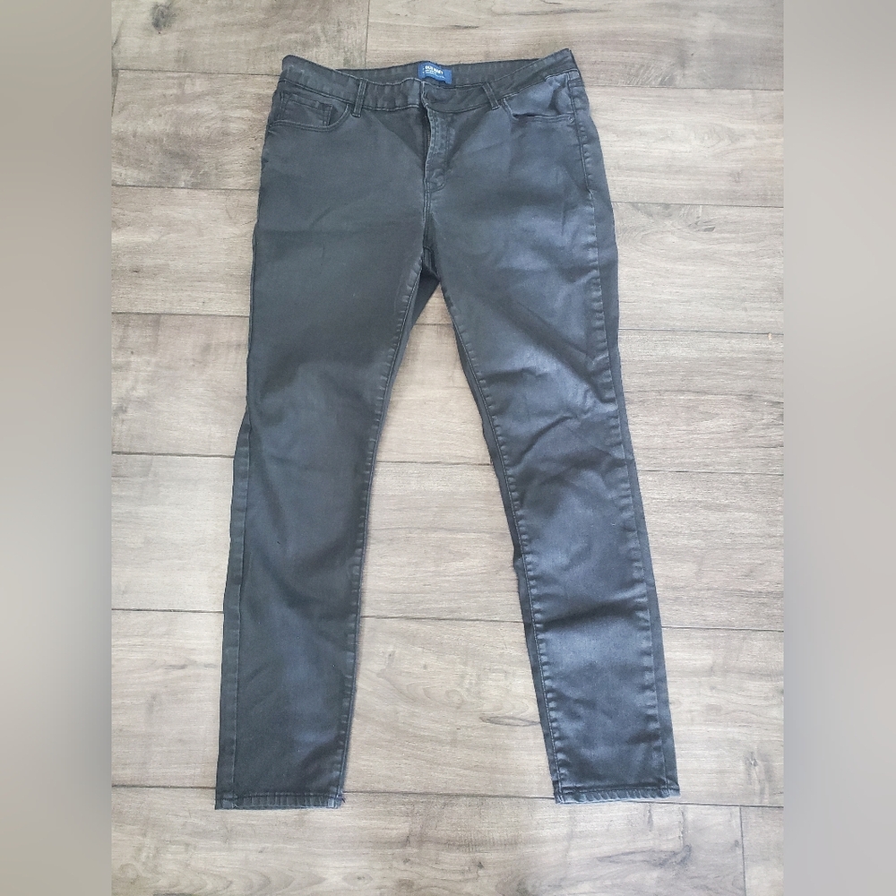 Old Navy Rockstar black denim jeans size 14R